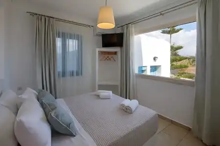 Liana Beach & Spa - 365