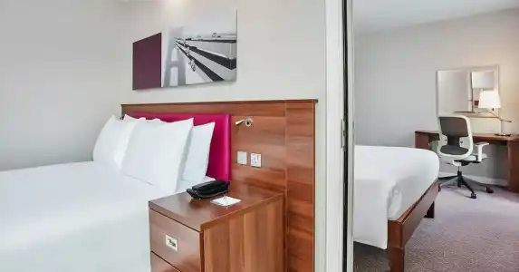 Hampton by Hilton Bristol City Centre - 32