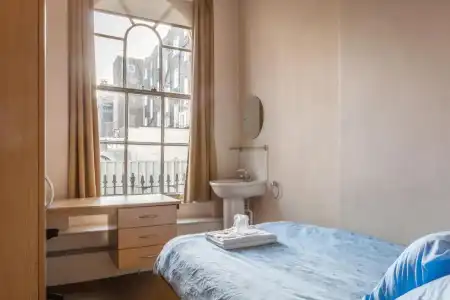 LSE Passfield Hall - Campus Accommodation - 32