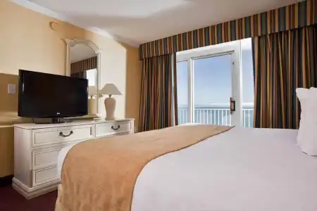 Camelot By the Sea - 5