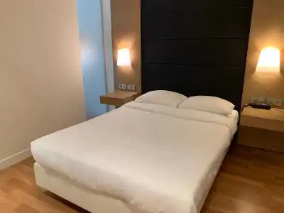 B-ApartMontgomery - 4