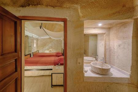 Taru Cave Suites - 35