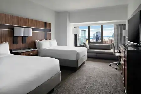 New York Marriott Marquis - 28