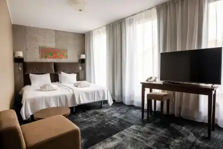 Johan Spa - 2