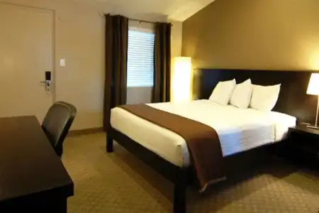 Mission Bay Lodge - 1