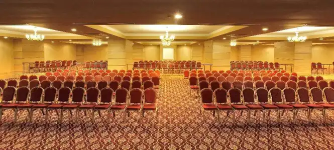 Royal Alhambra Palace – All Inclusive - 13