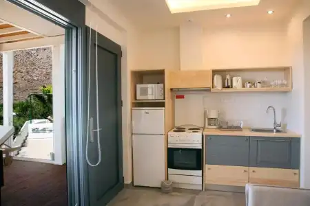 Artemis Village Apartments & Studios - 71