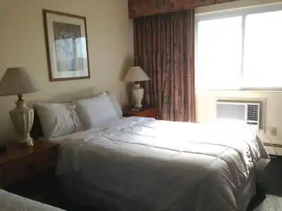 Ocean Surf Resort - 0