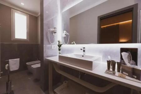 Callistos & Spa - 206