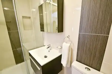 Kings Cross Inn - 51
