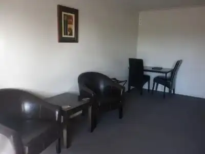 Executive on Fenton - 20