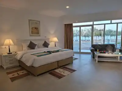 Holiday Beach Resort - 6