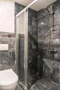 Luxir - 42