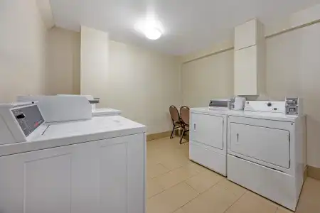 Best Western Plus Ocean View Resort - 36