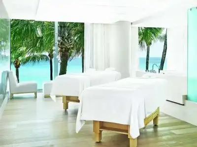 The Diplomat Beach Resort Hollywood, Curio Collection by Hilton - 8