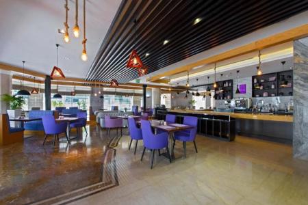 Somewhere Luxury Apartment (Formerly known as Le Meridien Dubai) - 19