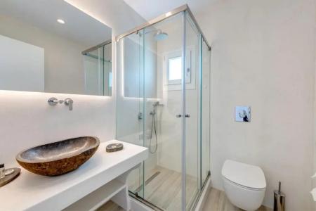 Makis Place - 56