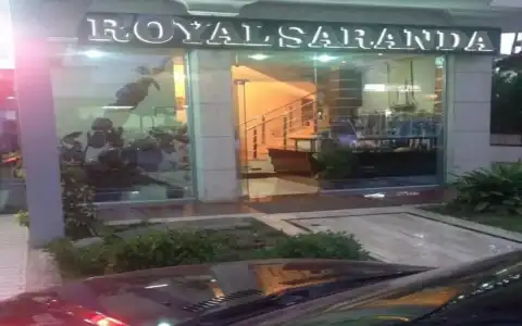 Royal Saranda - 28
