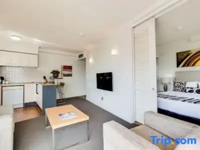 Cosmo Apartment - 77