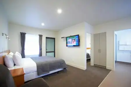 Auto Lodge Motel - 18