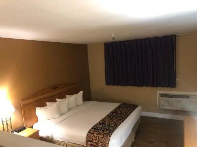 Red Lion Inn & Suites Sacramento - 55