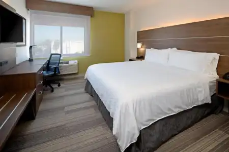 Holiday Inn Express Los Angeles Airport by IHG - 56