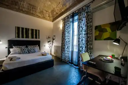 B&B White - 1