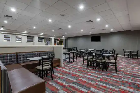 MainStay Suites Lexington I-75 - 17
