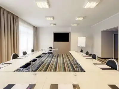 Park Inn by Radisson Düsseldorf Kaarst - 16