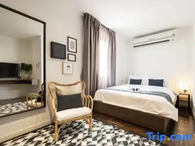 Warm Window Silom - Hostel - 76