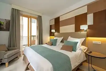 Soller Plaza Boutique - 103