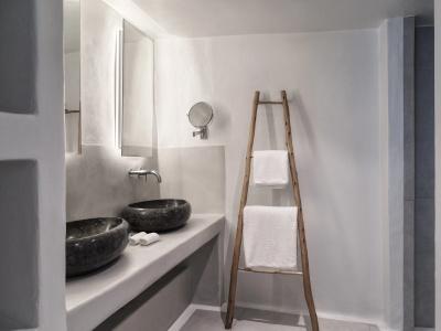 Cosmopolitan Suites - 15