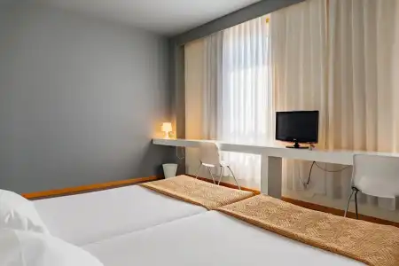 Basic Braga by Axis - 4