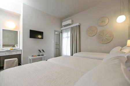 Innaxos Studios, Grotta Area, Naxos Town - 26