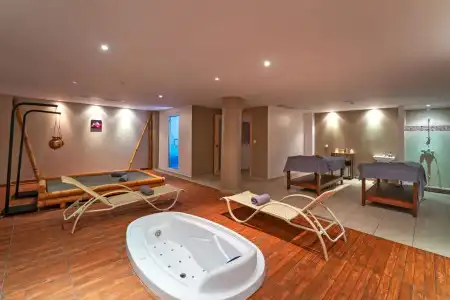 Kresten Royal Euphoria Resort - 21