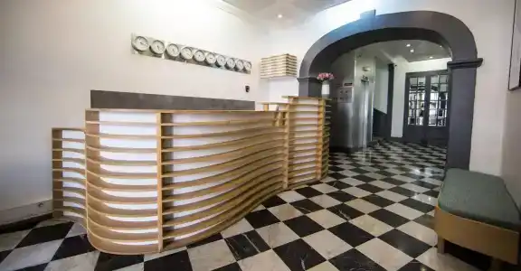 Hôtel De France - 13