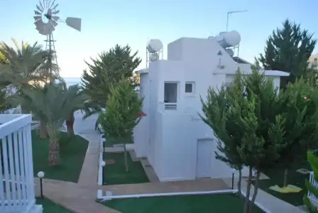 Flisvos Beach Apartments - 27