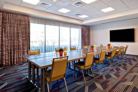 Hampton Inn & Suites Las Vegas Convention Center - No Resort Fee - 41