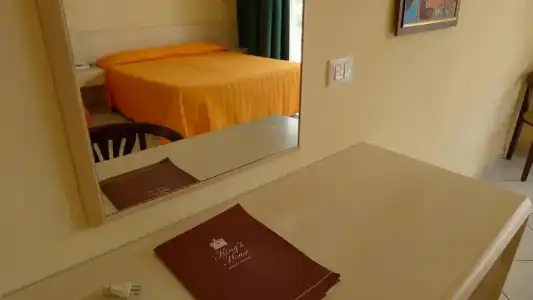 King's House Resort - 28