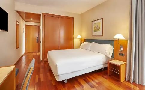 Sercotel Cornellà Barcelona - 40