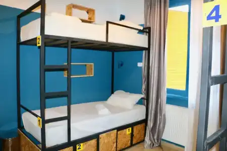 Scary Hostel - 4
