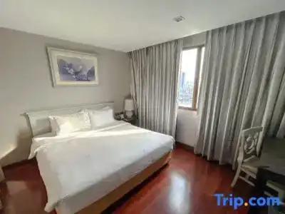 Royal Suite Bangkok - 38