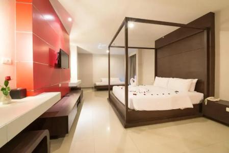 Alfresco Phuket - 35