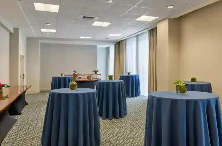 Crowne Plaza NEW ORLEANS FRENCH QTR - ASTOR by IHG - 11