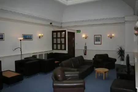 Glasgow Youth Hostel - 13