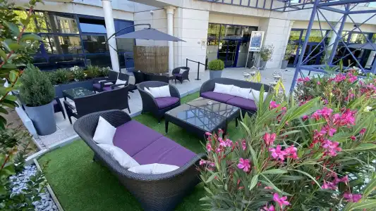 Golden Tulip CDG Airport Roissy - 30