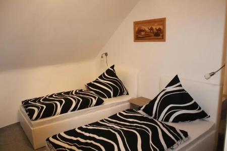 Lipp Apartments - 19