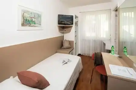 Rondinella Locarno - 22