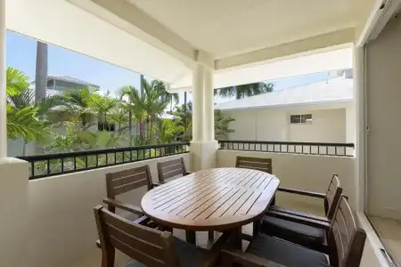 Mandalay Luxury Beachfront Apartments - 46