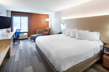 Holiday Inn Express Cedar Rapids (Collins Rd) by IHG - 25